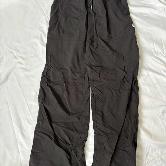 Lululemon joggers - Picture 1 of 2